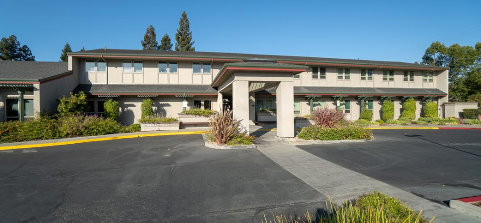 401_Gregory_Ln-120919