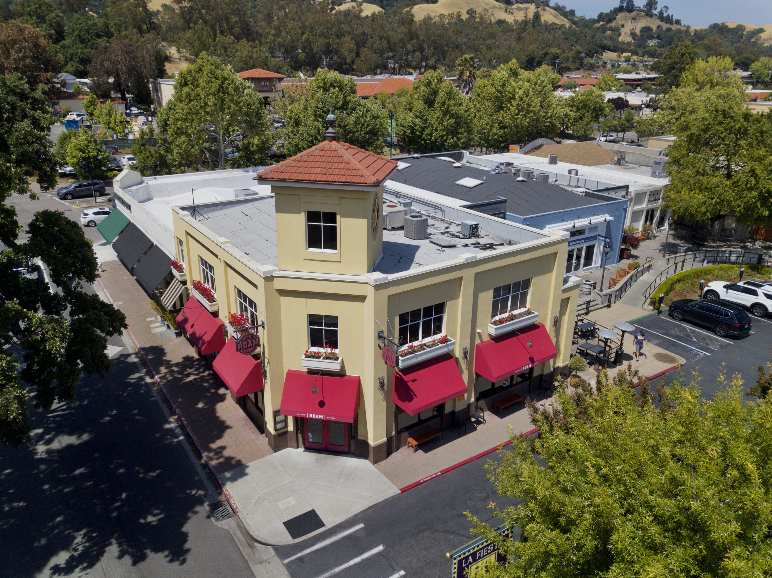 La_Fiesta_Office_For_Lease_Lafayette (1)