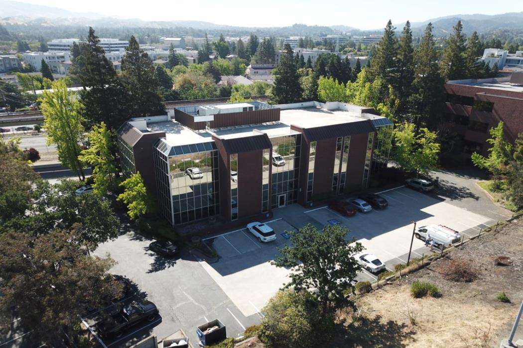 1801OaklandBlvd_051923 (15) (Copy)