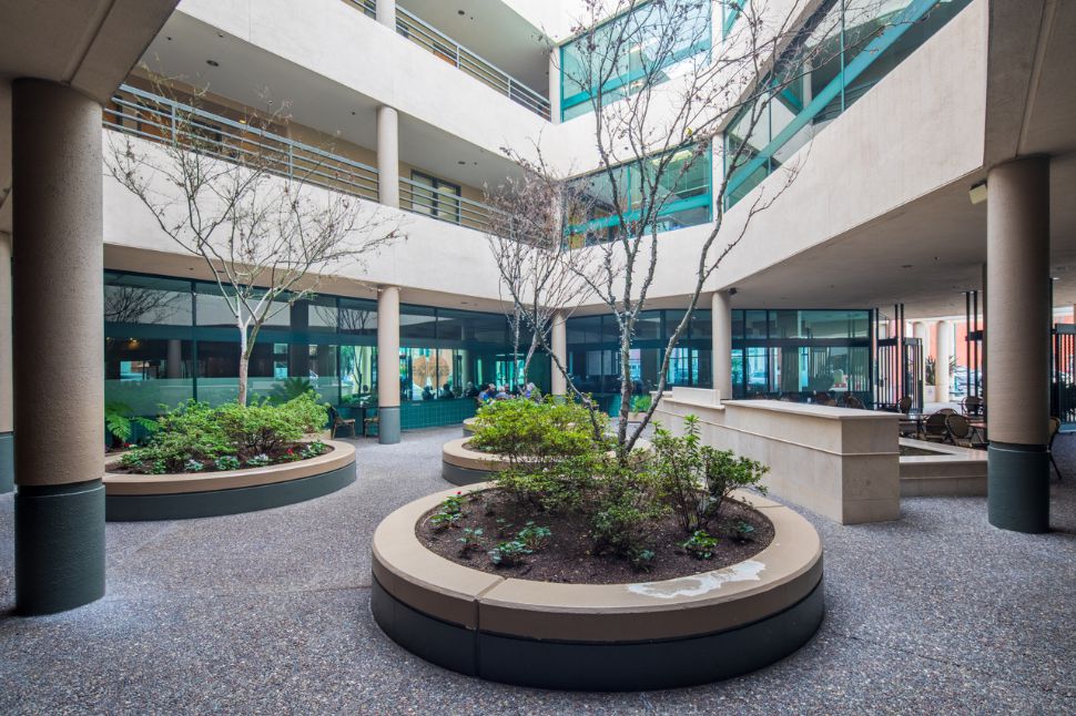 Civic Plaza5_c